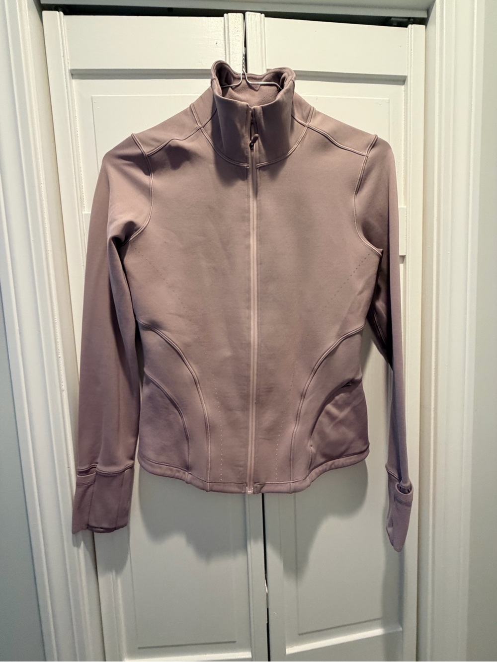 Women's Lulu Lemon Lavendar Zip-Front Jacket